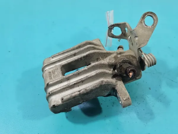 Begagnad Audi OEM IMPRK1555033 bakre höger bromsok image 3