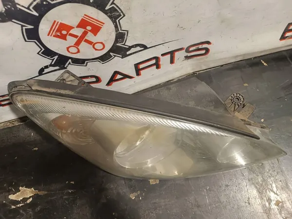 Faros Derecho Kia Ceed 06-09 92102-1H000 image 2