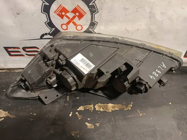 Faros Derecho Kia Ceed 06-09 92102-1H000 image 5