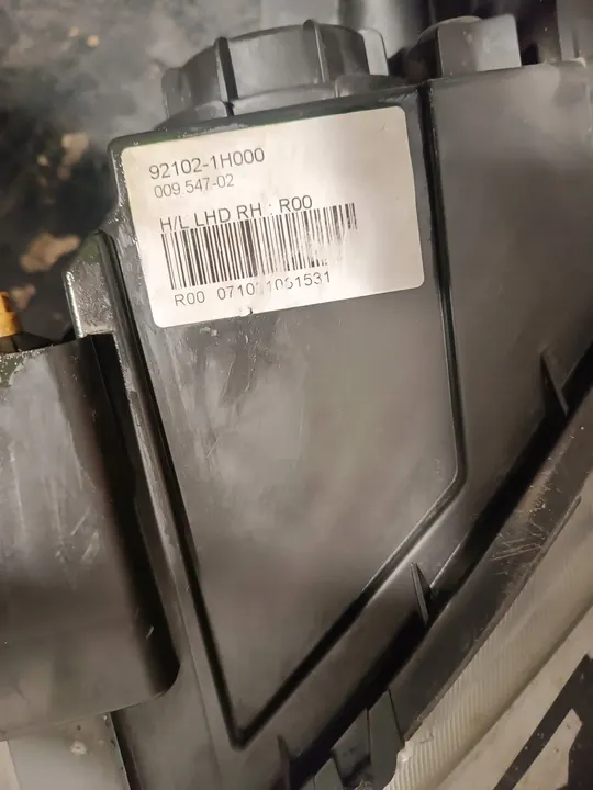 Faros Derecho Kia Ceed 06-09 92102-1H000 image 7