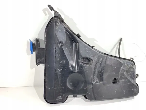 Spolarbehållare OEM 8071453 för BMW G30 Sedan image 2
