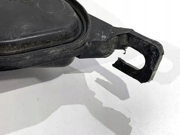 Spolarbehållare OEM 8071453 för BMW G30 Sedan image 3