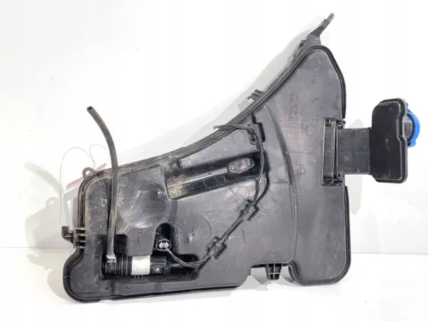 Spolarbehållare OEM 8071453 för BMW G30 Sedan image 4