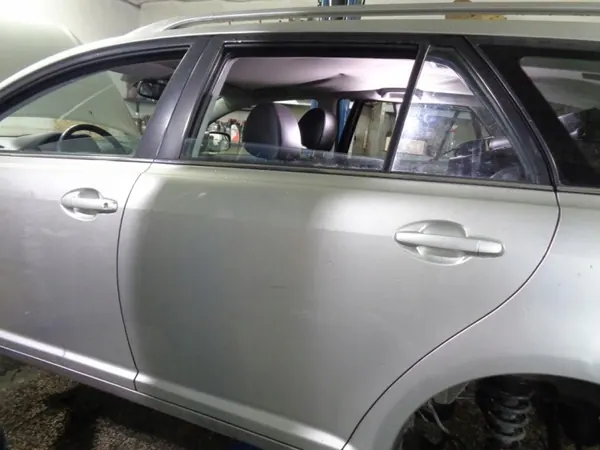 Toyota OE 10R01 Endschalldämpfer für Avensis T25 image 3