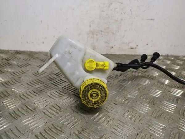 Bromsvätskebehållare Jeep Compass OEM FOB19165 image 3