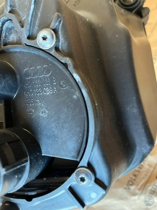 Audi A8 D4 Luftfiltergehäuse OEM 4H0133039A image 4