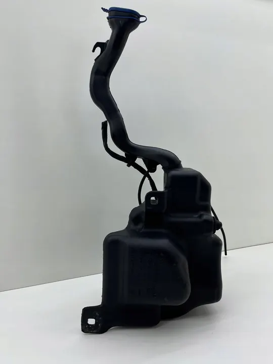 Washer Fluid Reservoir Mercedes A B GLA image 3