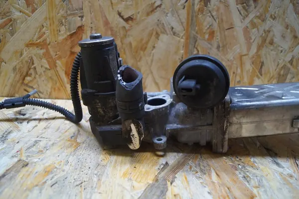 EGR Venttiilin Jäähdytin Volkswagen 11725504 image 9