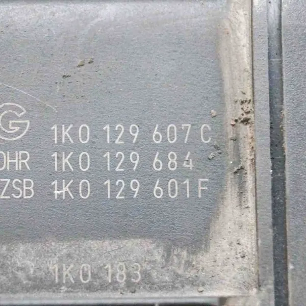 Ilmansuodattimen kotelo VW PASSAT Variant B6 2.0L image 5