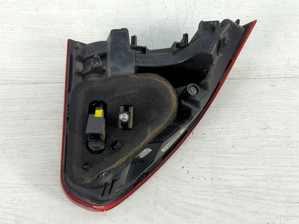 Luz trasera derecha para Peugeot 2008 Facelift 2018 image 6