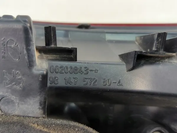 Luz trasera derecha para Peugeot 2008 Facelift 2018 image 7