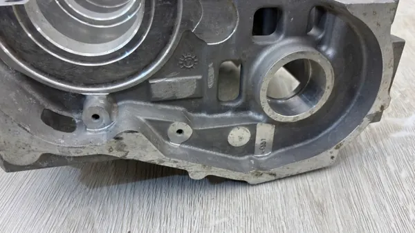 Bloco Motor Cabeça Alfa Romeo OEM 2317508 Usado image 3