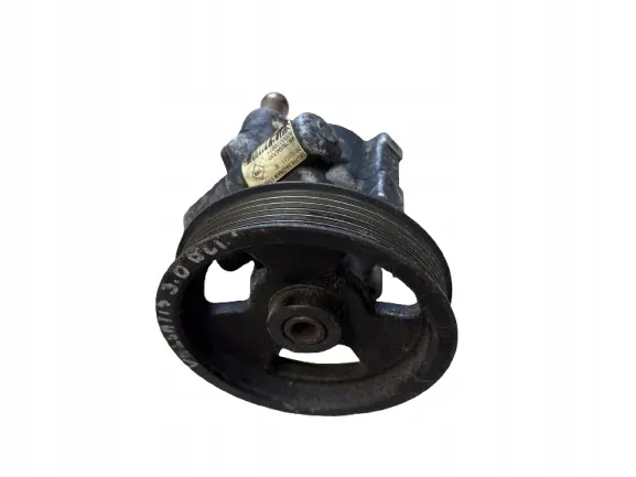 Renault Vel Satis 3.0 dCi Power Steering Pump 2002- image 2