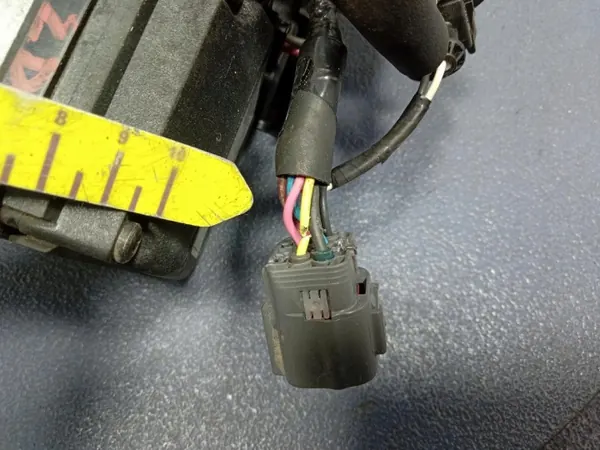 Mazda OE 67889C Parkeerverwarming voor Mazda 6 II GH Gebruikt image 9