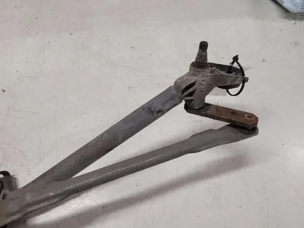 Pyyhkijämekanismi moottorilla Skoda Superb B5 0390241528 image 3