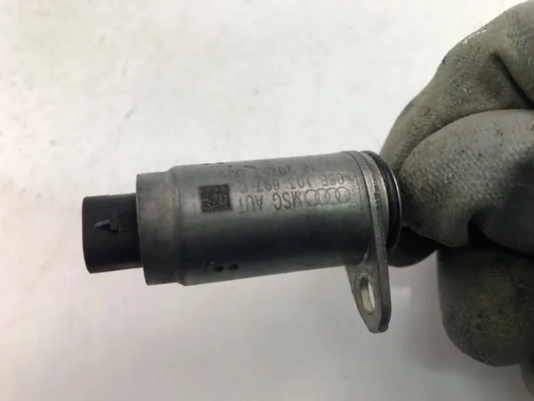 VW Arteon Magnetventil OEM 17189757 Gebraucht image 3