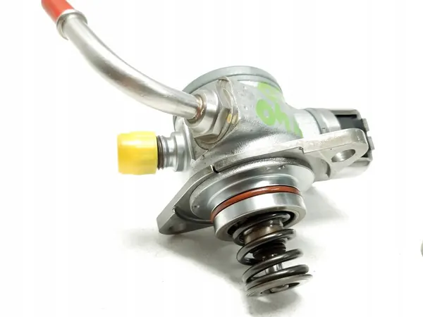 Bomba de combustível VOLVO V40 II 2.0 T2 31392104 image 5