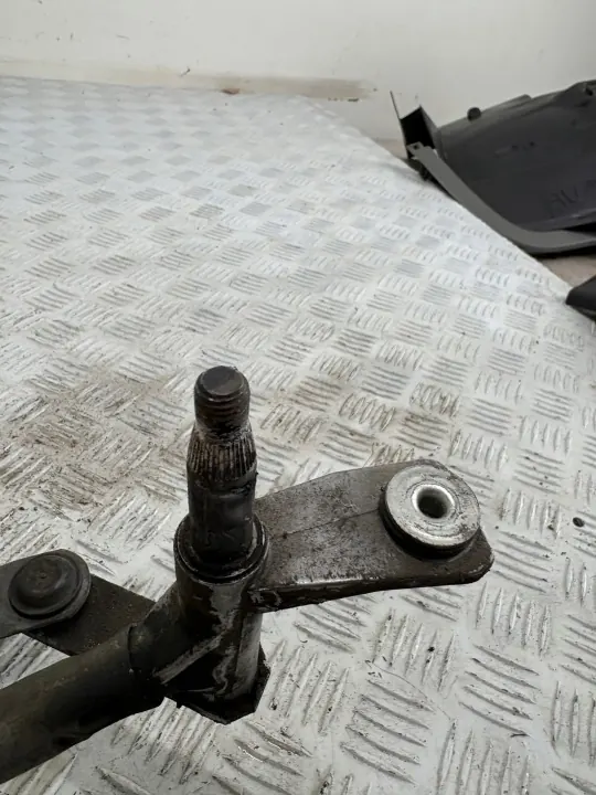 OEM 288004907R Pyyhinmekanismi Renault Trafic III:lle image 6