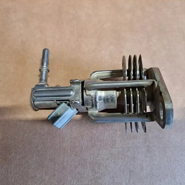 INJECTEUR ADBLUE TOYOTA HILUX VIII 2.4 D4D 23709-11011 image 1