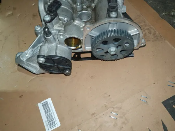 Árbol de levas OEM 04C103479H para VW Golf 1.0 TSI image 3