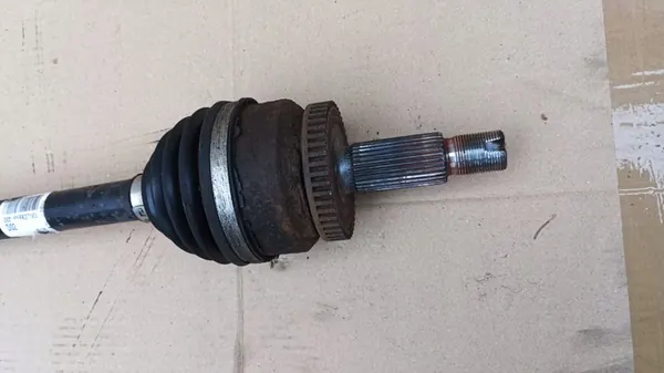 FRAMHJUL AXEL HÖGER HYUNDAI TUCSON III 2.0 CRDI 4WD 49560-D3040 image 2