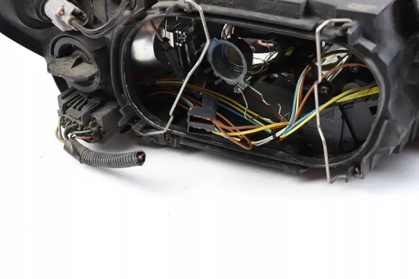 Vasen Etuvalaisin Volvo S40 II V50 image 7