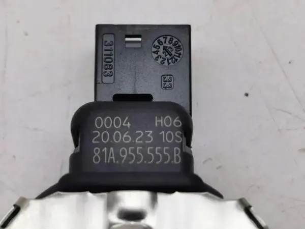 Sensor de Chuva Audi OE OEM 81A95555B - Usado image 6