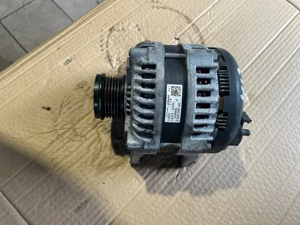 Porsche Macan 3.0 Vaihtovirtageneraattori 7PP903016C image 2