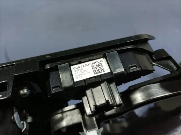 Porte-gobelet Ford Mondeo MK5 DS73-F042B60-B image 9
