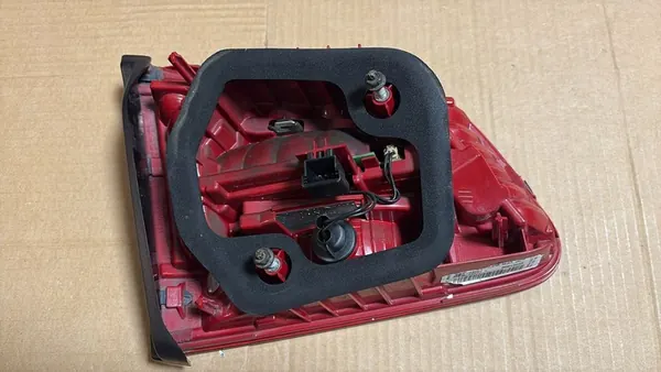 Luz trasera LED derecha para VW Touareg 7P 7P6945308 image 3