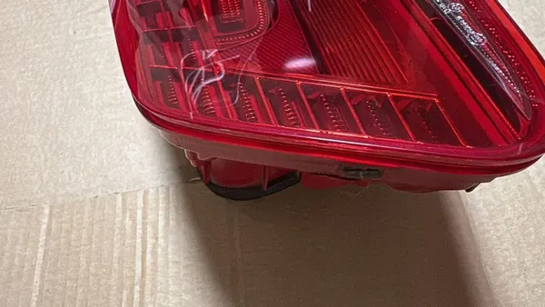 Luz trasera LED derecha para VW Touareg 7P 7P6945308 image 9