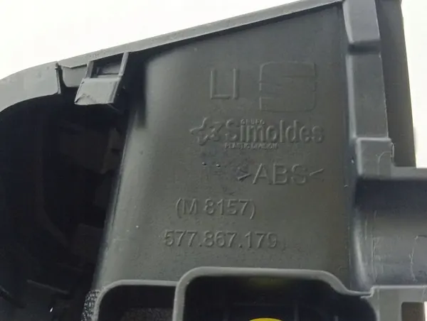 Linke vordere Fensterknöpfe Seat Ateca 2018 OEM 577867179 image 7