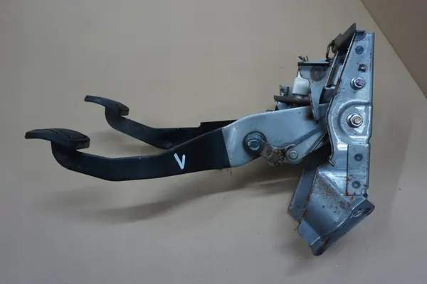 Suzuki OE pedaal set G.VITARA II 1.9 DDIS image 5