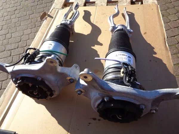 Ammortizzatore anteriore Porsche Macan (95B) 95B616039G image 2