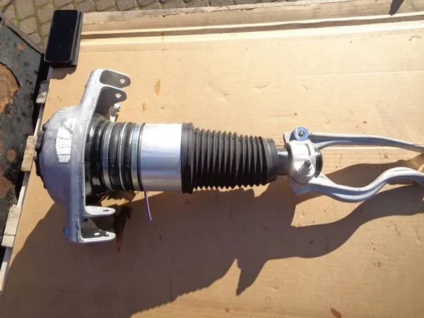 Ammortizzatore anteriore Porsche Macan (95B) 95B616039G image 3