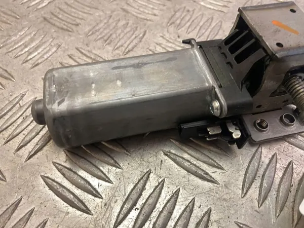 Motor de asiento Mercedes-Benz GLE AMG OEM 986300107 image 3