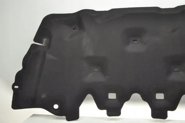 Isolamento do capô Volvo V40 OEM 262599 - Usado image 3