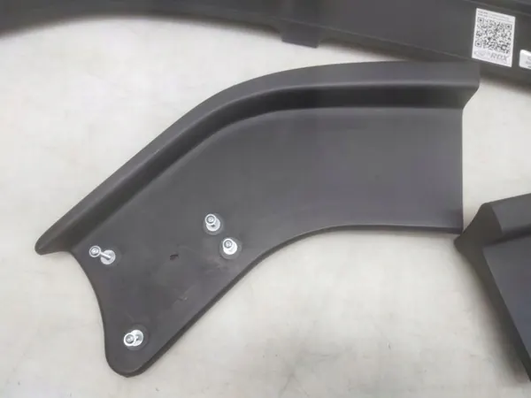 Spoiler dianteiro OEM RDFAVX30832 para Passat B8 R-Line image 5