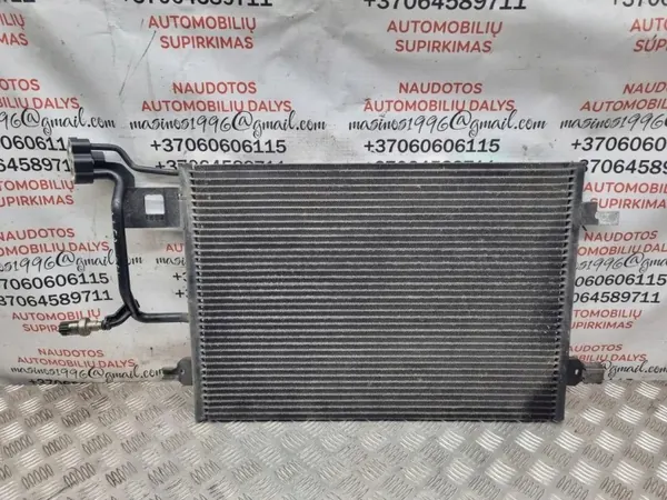 Condenseur AC OEM 8D0260401G pour VW Passat B7 Alltrack image 2
