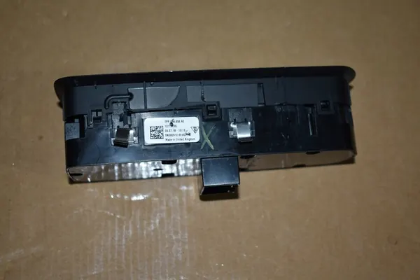 Porsche Raam Bedieningspaneel image 2