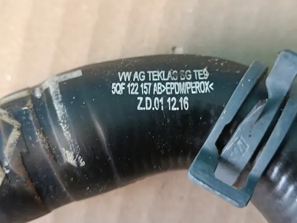 Tuyau d'eau OEM 5QF122157AB pour VW Tiguan II 2 Lift image 7