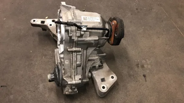 BMW Transferväxel OEM 9469019 för G01 G02 G05 G06 G07 image 2