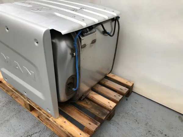 MAN TG3 Euro 6 Catalizador OEM 81151036247 image 4