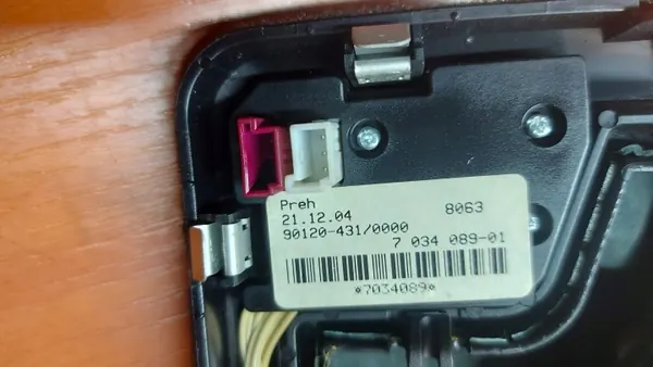 Cadre sélecteur vitesse OEM 51167034089 BMW 5 E60/E61 image 8