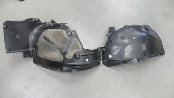 BMW G22 G23 voor- en achter spatbord rechts OEM 7447162 7315730 image 2