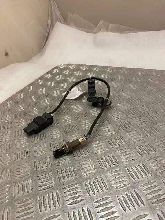 Capteur Lambda Volvo XC90 2018 OEM 32137353 image 4
