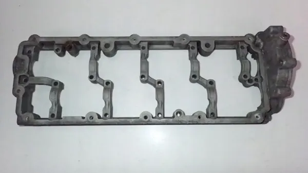 Gebrauchter Zylinderkopfdeckel 4.2 TDI BVN Audi A8 D3 image 2