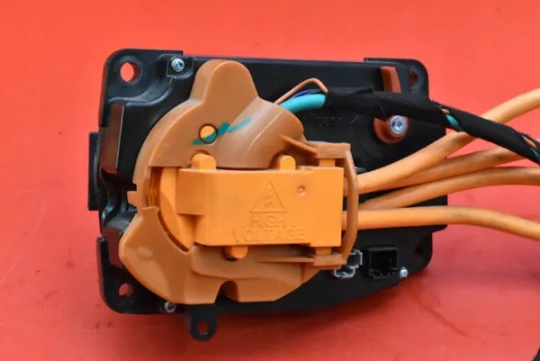 Tesla Model S Batteriladdningsport OEM 1022620-10-H image 5