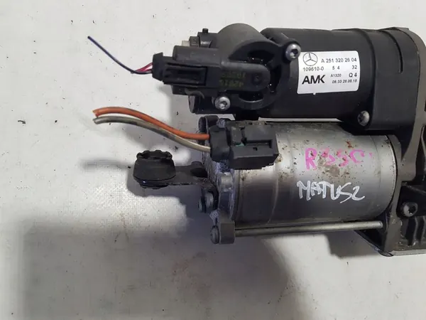 AIRMATIC Suspension Compressor Mercedes W251 A2513202604 image 2