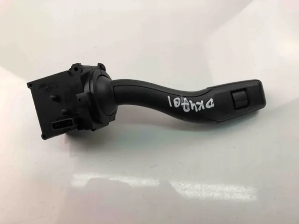 Audi A4 (8EC, B7) Steuergerät 4E0953503A image 4